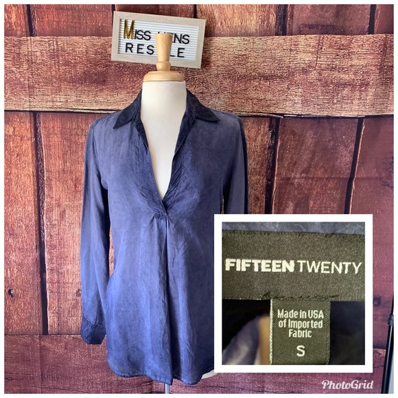 Bloomingdale's Tops - FINAL $ FIFTEEN TWENTY DISTRESSED HONEY COMB TOP